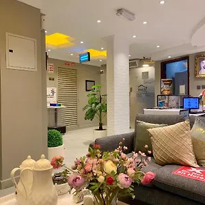 شقة فندقية Al Rawdha, الشارقة
